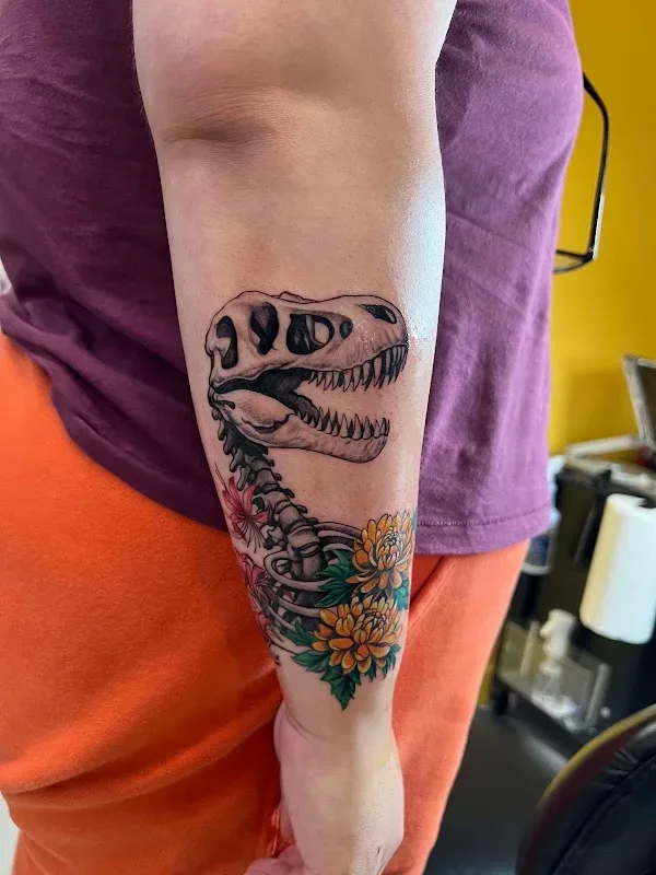 Baron Art Tattoo & Piercing Studio — Tattoo and piercing shop in Los Angeles